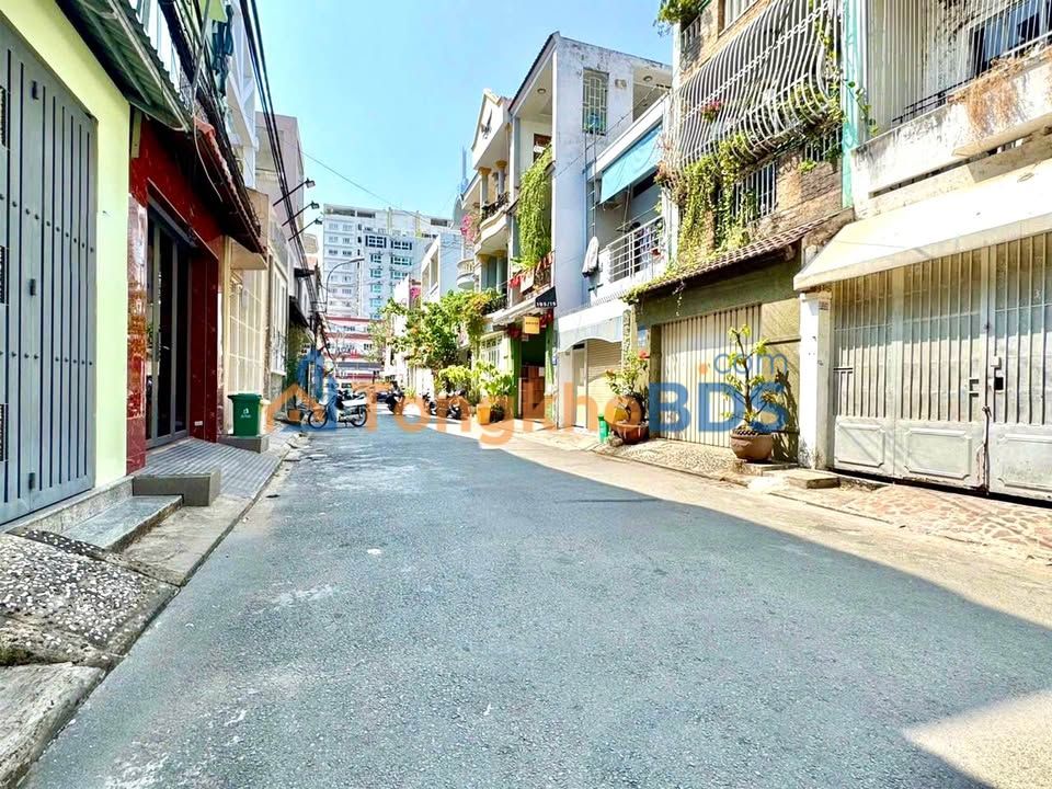 Nhà Ung Văn Khiêm Bình Thạnh 62m² - 4PN, 7 Toilet, Hẻm Rộng Ô Tô