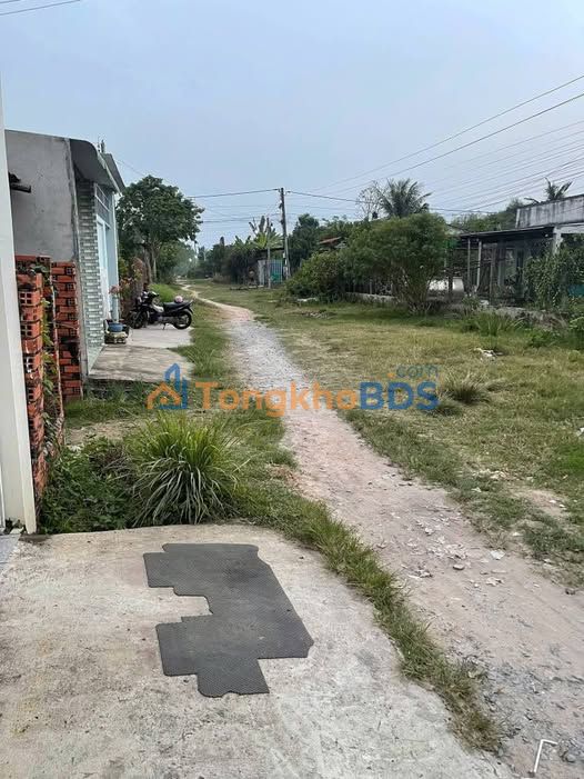 Bán Gấp Đất Tặng Nhà Phường Long Hải, Bà Rịa - Vũng Tàu - 140m² Giá Tốt