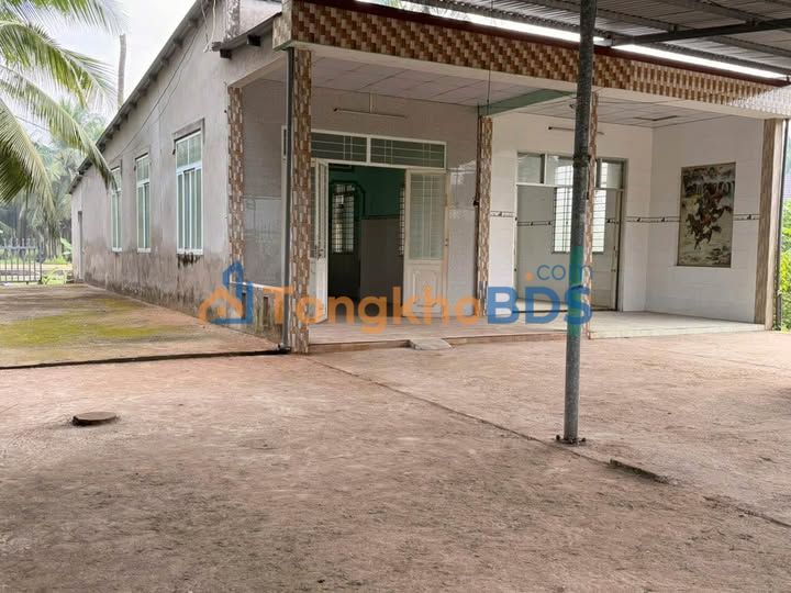 Đất Vàng Mặt Tiền Sông Hàm Luông, Bến Tre - 2018.7m² Kinh Doanh