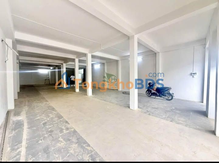 Nhà Kinh Doanh Mặt Tiền 23/10 Nha Trang 650m² - Giá 60 Triệu/Tháng