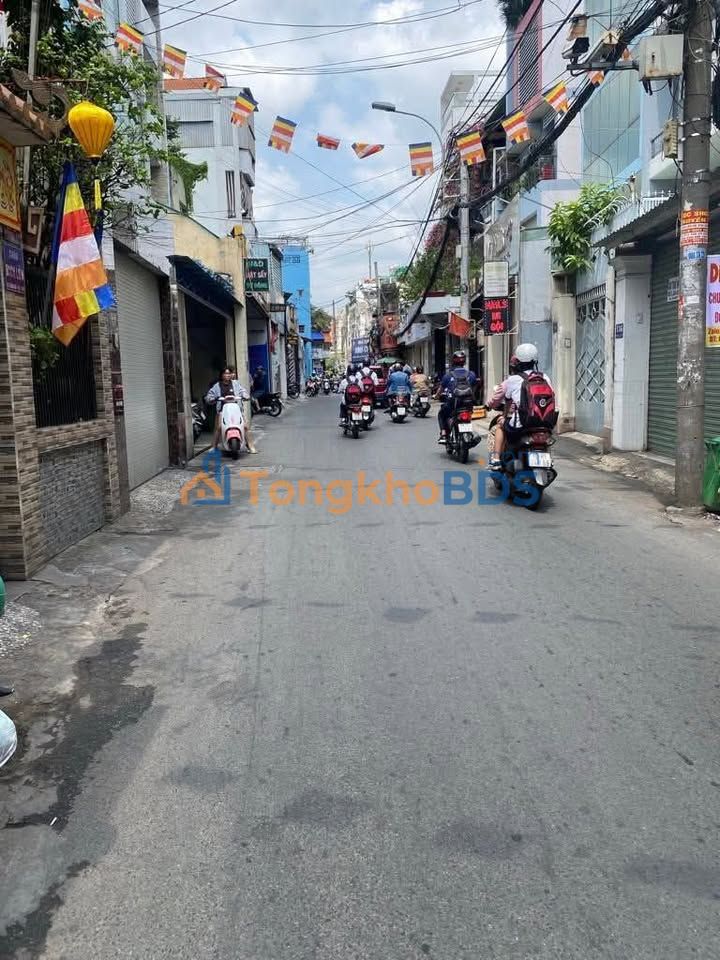 Nhà 50m² Bàu Cát, Tân Bình - 2 Tầng, 3PN, Sổ Hồng, Giá 6 Tỷ