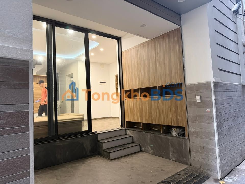 Bán nhà 43m² Cạnh Times City, Hoàng Mai - Sẵn Sàng Dọn Vào Ở