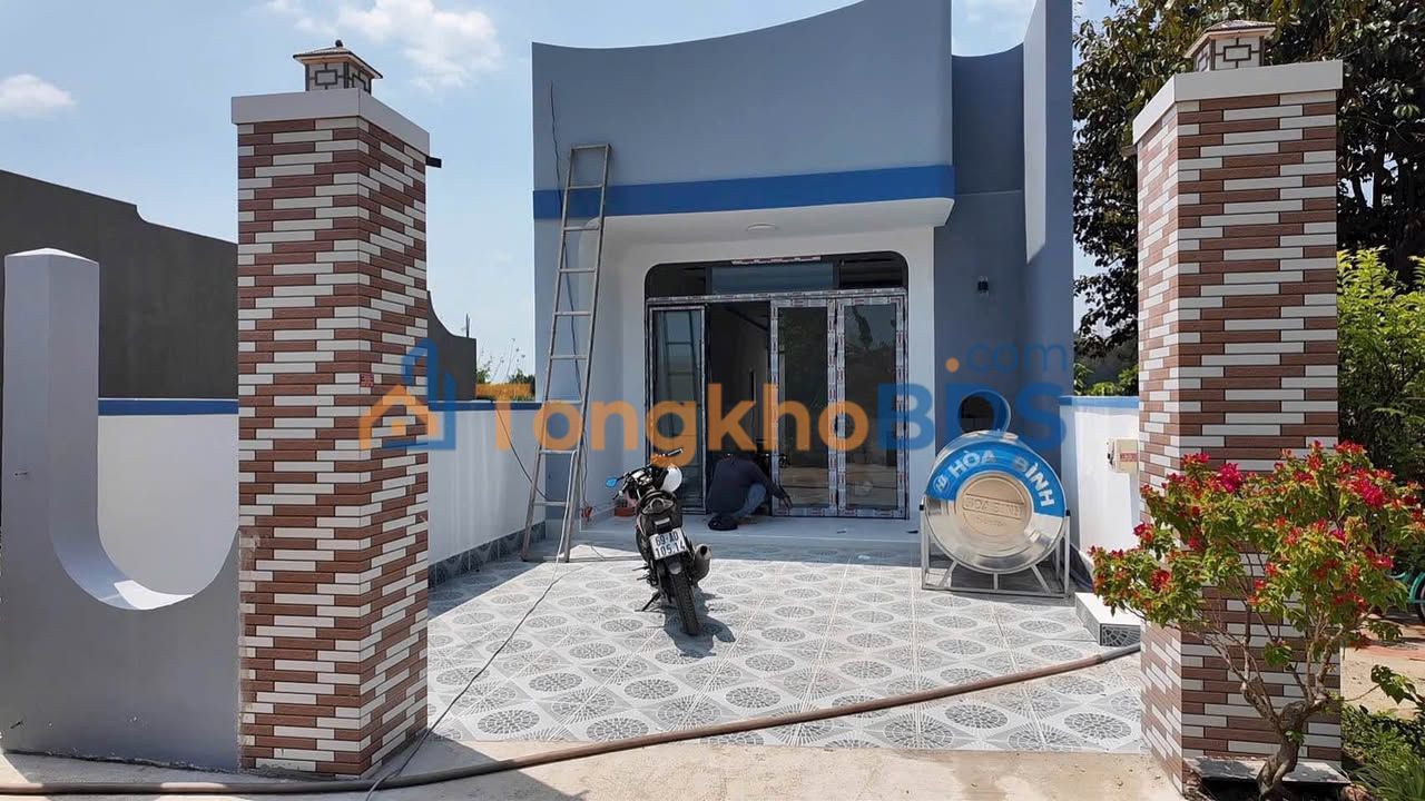 Nhà Sổ Hồng Thổ Cư 100m² Gần KCN Bàu Xéo - Giá 1.2 Tỷ