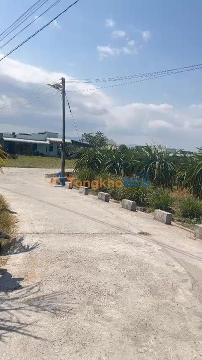 Nhà vườn Hàm Liêm Bình Thuận 250m2 1.85 tỷ - Sổ hồng sẵn