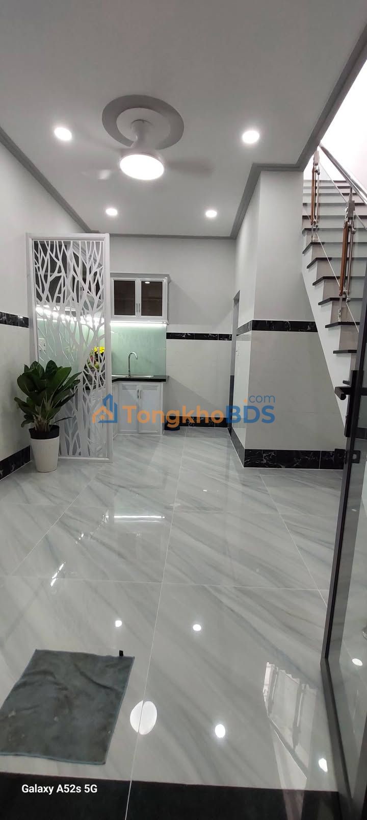 Nhà 2.3 Tỷ Phường Linh Đông Thủ Đức - 2PN Sổ Hồng, Gần Chợ Hiệp Bình