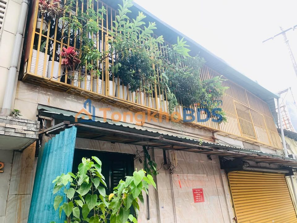 Nhà 60m² Giáp Quận 1, Hẻm Xe Hơi Giá 5 Tỷ - Sẵn Sàng Dọn Vào Ở