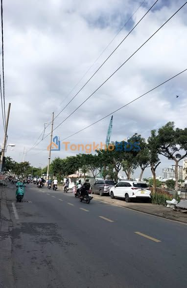 Nhà 4 Tầng Trần Xuân Soạn, Q7 - 18m², Sổ Hồng Riêng, Giá 3.1 Tỷ