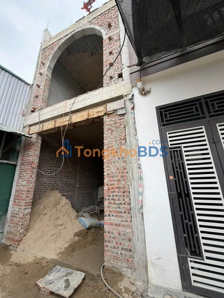 Nhà 2.5 Tầng Đường Dốc Ga, TP Thanh Hóa - 60m² Giá 3.2 Tỷ