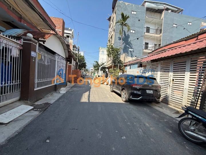 Biệt thự Tân Cổ Điển 6 Tầng 150m² - Hồ Bơi View Phố Đà Nẵng