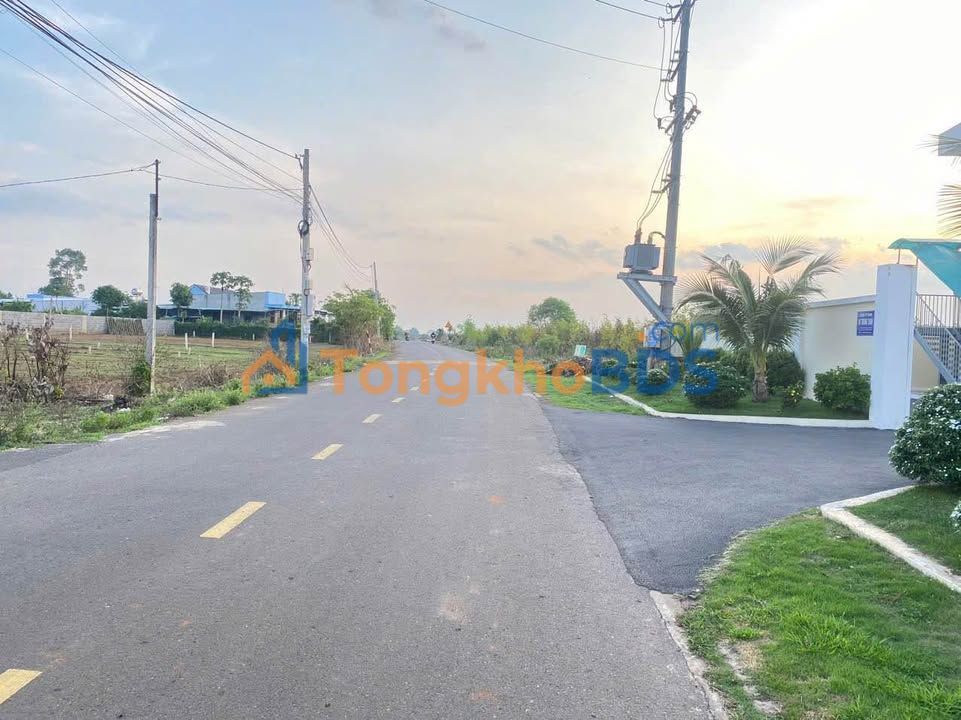 Đất nền CMT8 Đất Đỏ 647m² 2,45 tỷ - Sổ đỏ chính chủ