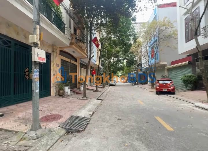 Nhà Phố Kinh Bắc 90m² - Sẵn Sàng Ở Ngay - Gần Hồ Ngọc Lân