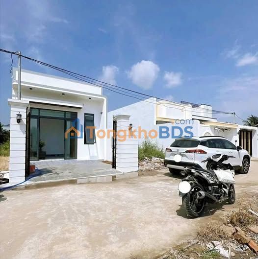 Nhà 95m² Phường Bến Tre - 1.68 Tỷ, Xe Hơi Tới Nhà