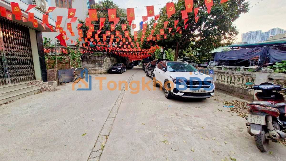 Nhà Cầu Diễn 35m² 10 tỷ - Sổ hồng sẵn view hồ