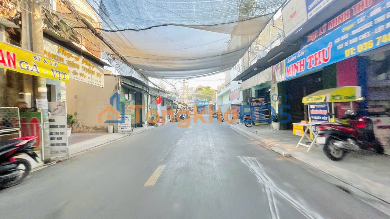 Nhà 2 mặt tiền KDC Quân Đoàn 4 Tân Phong 170m² 4.2 tỷ - Sẵn sàng kinh doanh