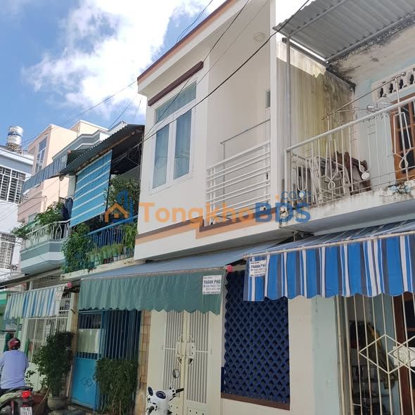 Nhà Phố Lộc Thọ Nha Trang 34m² - 4.3 Tỷ - Tặng Nội Thất Full