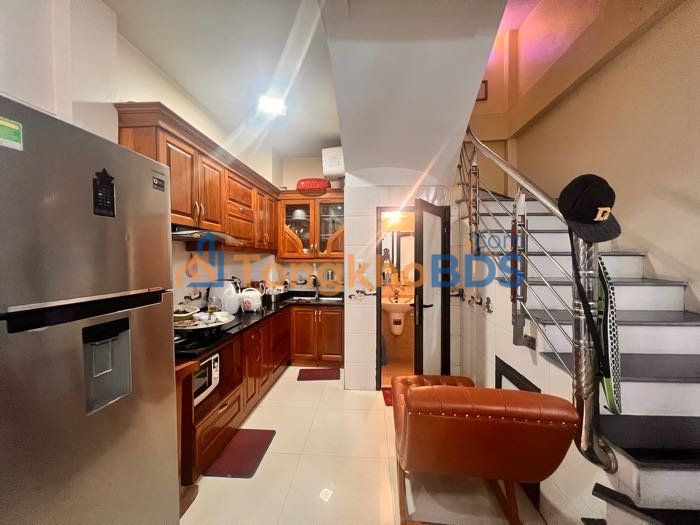 Nhà riêng Mễ Trì 37m² giá 7.95 tỷ - Sẵn sàng ở ngay!