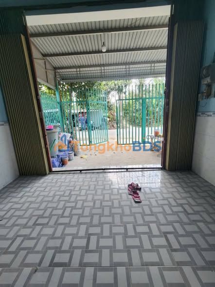 Nhà Mặt Tiền Kinh Doanh 100m² Phường Long Phú - Giá 1.1 Tỷ