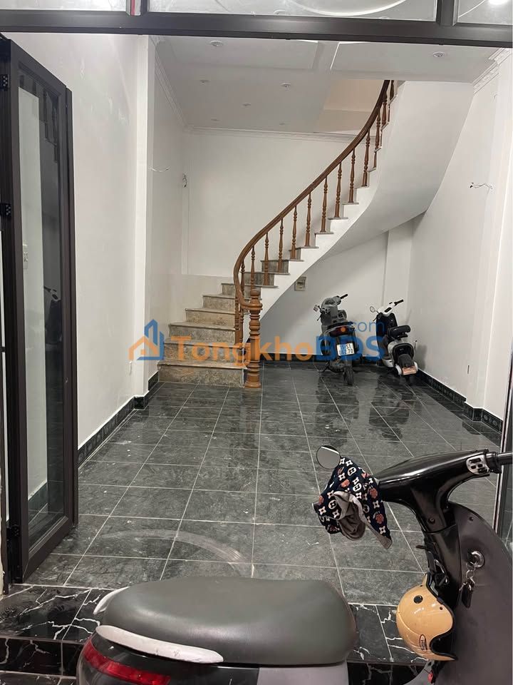 Nhà 3 Tầng Phố Cát Dài, Hồng Bàng - 30m² Sổ Đỏ, Giá 2.15 Tỷ