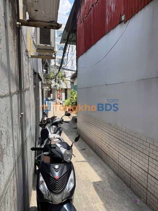 Nhà Nguyên Căn Phạm Thế Hiển Q8 (25m²) - Giá 7.5 Triệu, Hẻm Ba Gác Yên Tĩnh