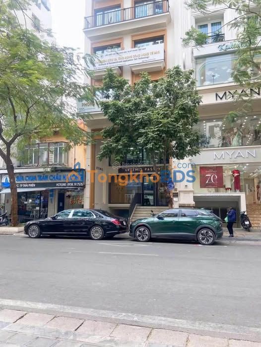 Nhà Mặt Phố Nguyễn Chí Thanh 120m², 4 Tầng - Dòng Tiền 340 Triệu/Năm