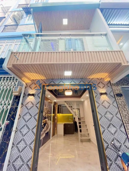 Nhà mới Quận 4, Đoàn Văn Bơ, 30m² - Sẵn Sàng Vào Ở Ngay!