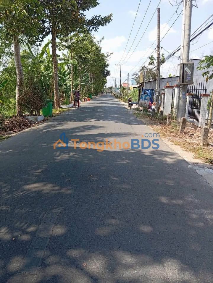 Nhà riêng Ngã Bảy Hậu Giang 305m2 1,6 tỷ - Ô tô vào tận nhà