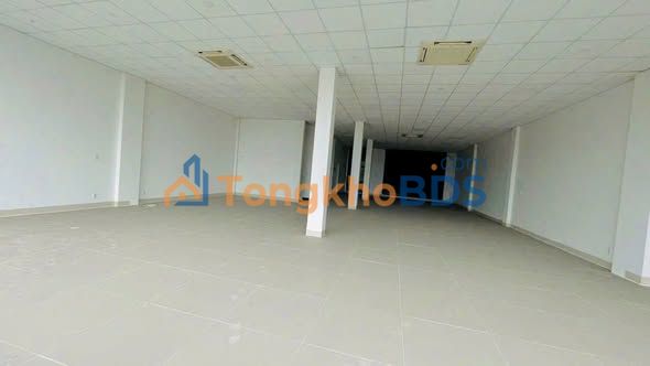Văn phòng cho thuê Đại Lộ Bình Dương 240m² giá 150 triệu - Sẵn sàng đi vào hoạt động