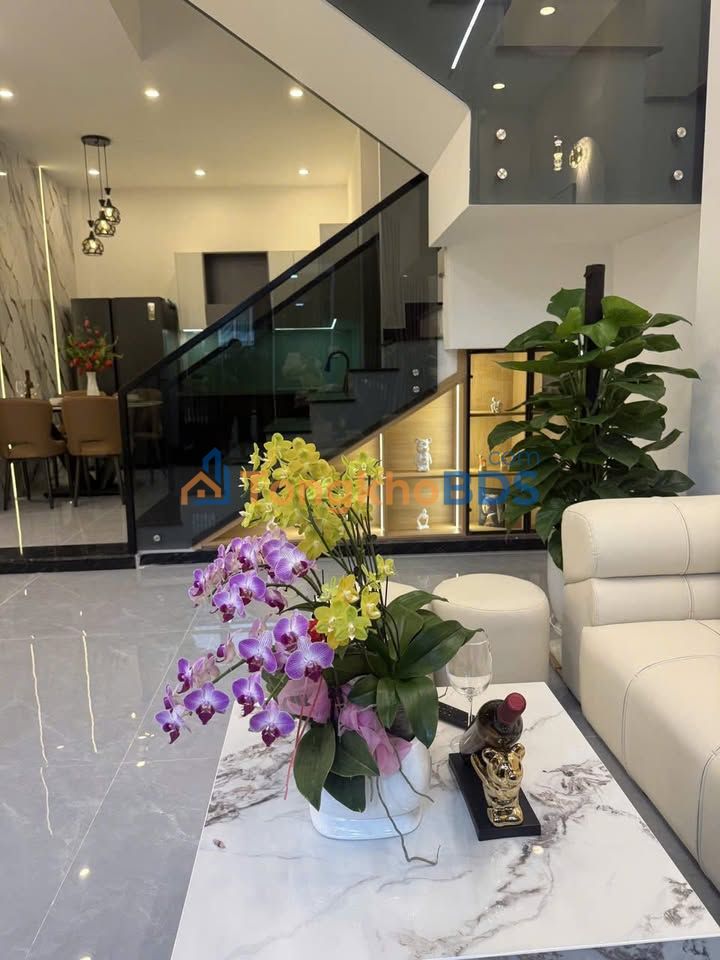 Nhà Kiệt Trưng Nữ Vương, Đà Nẵng - 46m² 3 Tầng, Giá 4 Tỷ