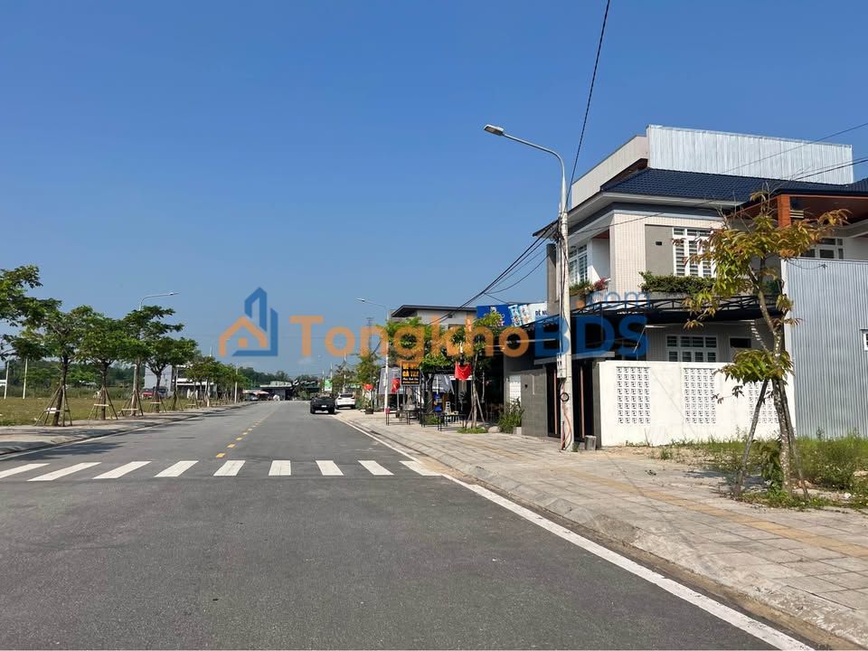 Đất Vàng Đà Nẵng: Đối Diện Công Viên & TTTM, Sổ Đỏ 100m² Giá 2.17 Tỷ