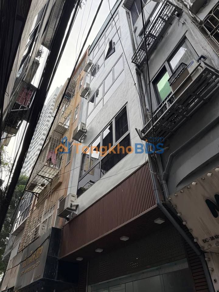 Nhà mặt phố Khương Thượng 30m² giá 15 triệu - Mặt tiền kinh doanh đắt giá