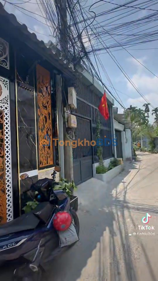 Nhà phố Hóc Môn 67m² (XD 3 tầng) - Sổ hồng sẵn sàng, 2.3 tỷ