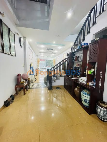 Nhà 3 Tầng Lê Văn Thiêm, Lào Cai - 181m², 4.9 Tỷ, Sẵn Sàng Ở Ngay