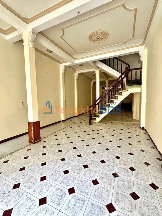 Nhà mặt tiền Đồng Khởi Biên Hòa 135m² 16 triệu - Mặt tiền kinh doanh