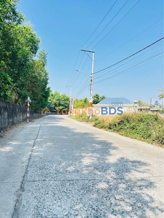 Bán đất mặt tiền KP11 Tân Phong, Biên Hòa - 120m², 1.1 tỷ, ô tô vào nhà