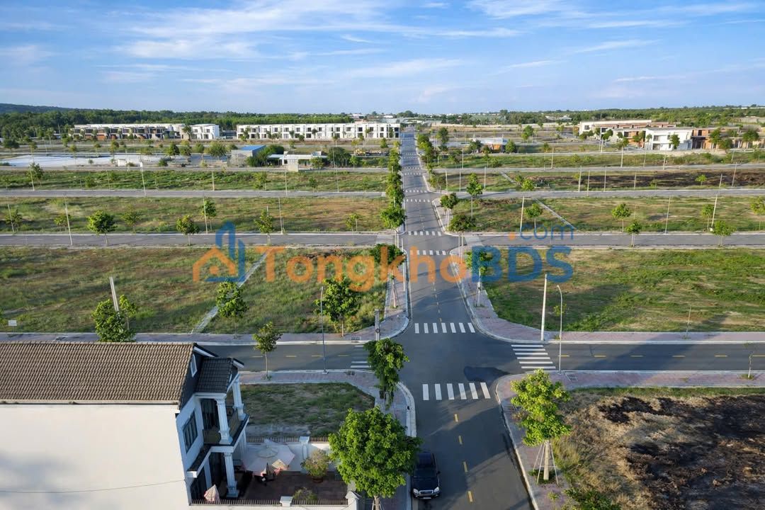 Bán Đất Nền 126m² Hòa Long, BRVT - Sổ Đỏ Sẵn, Giá 1.4 Tỷ