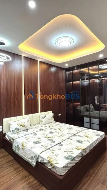 Nhà Lô Góc Vương Thừa Vũ 50m² - Phân Lô Quân Đội VIP - 20 Tỷ