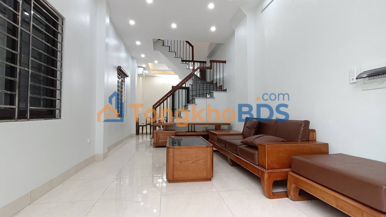 Nhà Phố Phú Đô 43m² - 4 Tầng Đẹp, Ô Tô Cạnh Nhà, Giá 6 Tỷ