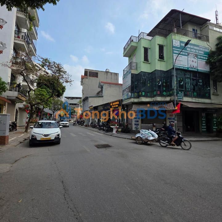 Đất Phú Thượng Tây Hồ 197m² 68 tỷ - Sổ đỏ chính chủ