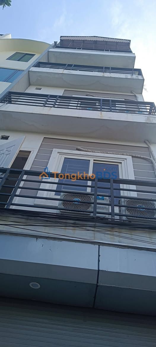 Nhà 40m² 4 Tầng Kinh Doanh Mặt Tiền Võ Chí Công, Xuân La - Chỉ 5 Tỷ