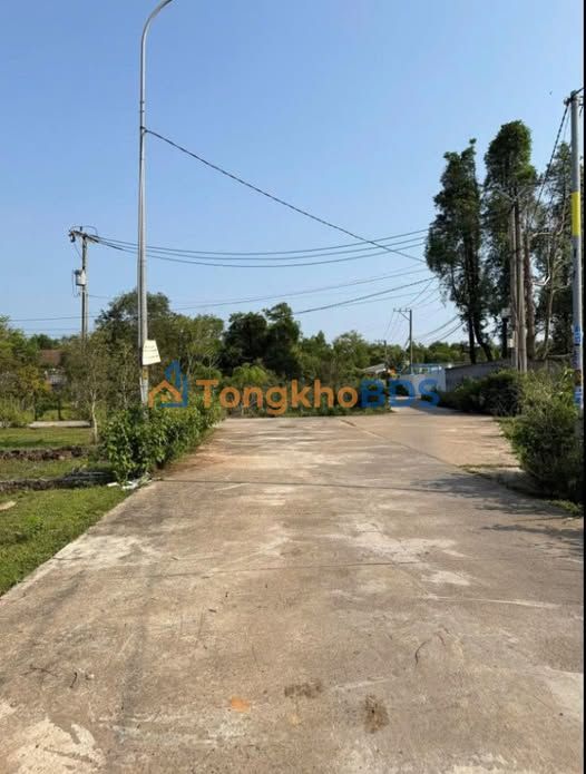 Đất nền Bến Tràm, Kiên Giang 120m² - Sổ đỏ sẵn sàng, ô tô vào tận nơi