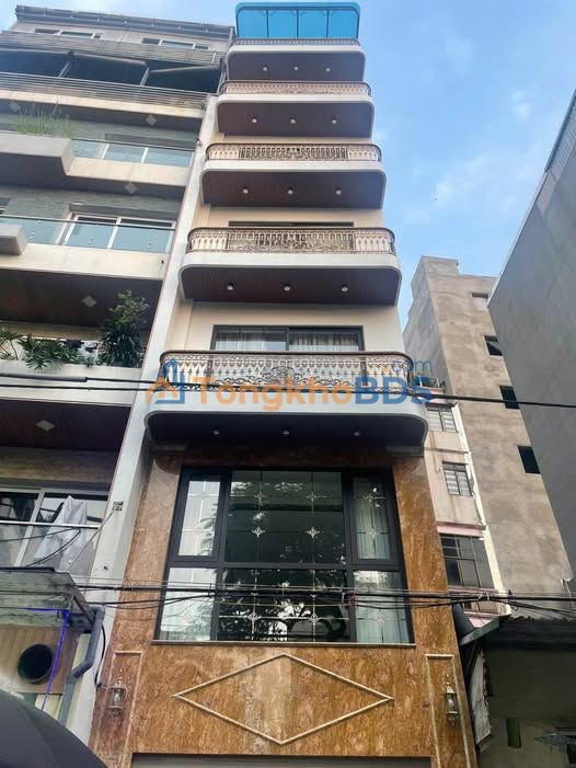 Nhà Mặt Tiền Ngọc Lâm, Long Biên 70m², 7 Tầng Thang Máy - Giảm Sốc 1 Tỷ!