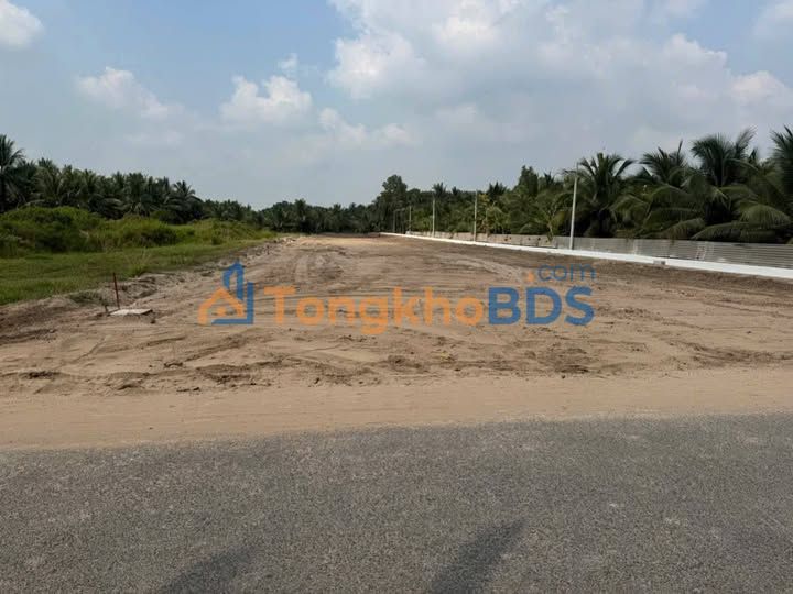 Bán Đất Nền MT Nhựa Xã Long Đức, Trà Vinh - 100m² Giá Tốt