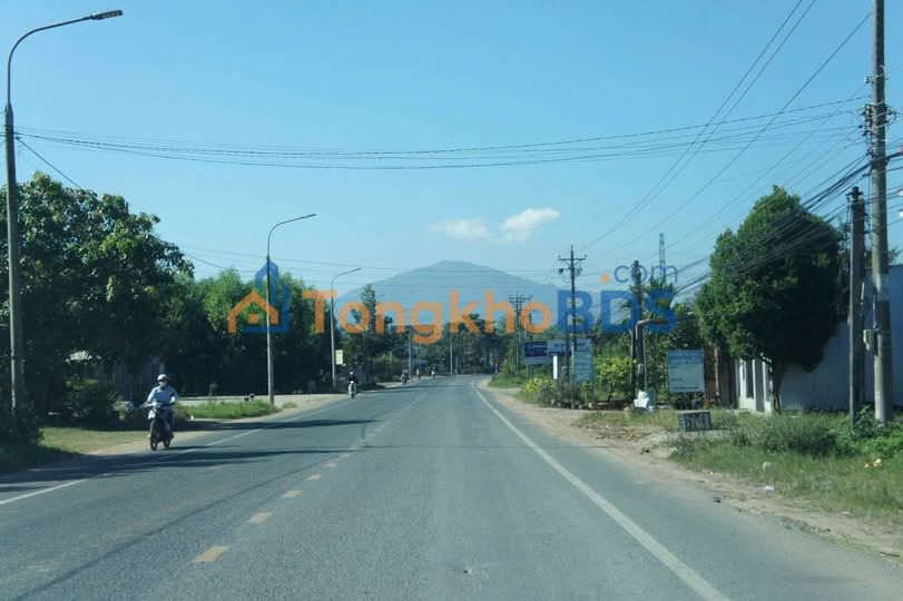 Đất Nền 900m² Mặt Tiền Tỉnh Lộ 766, Đồng Nai - Giá 1.75 Tỷ