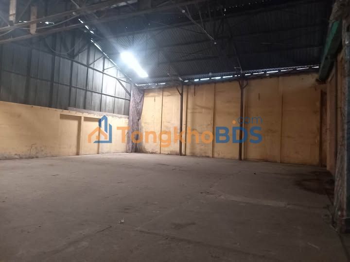 Cho thuê kho xưởng 250m² Điện Biên - Sẵn sàng hoạt động, xe tải lớn