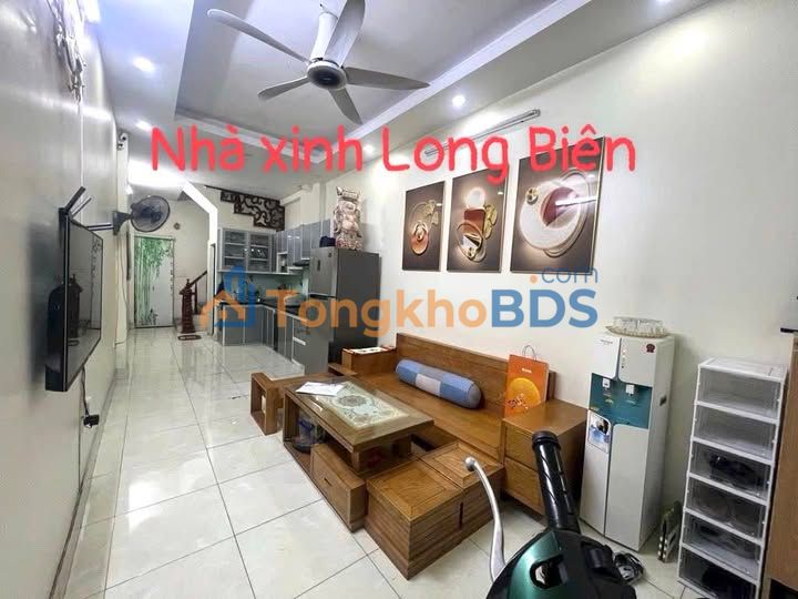 Nhà Phố Bồ Đề Long Biên 40m² - View Mipec Sát Cầu Chương Dương - 8 Tỷ