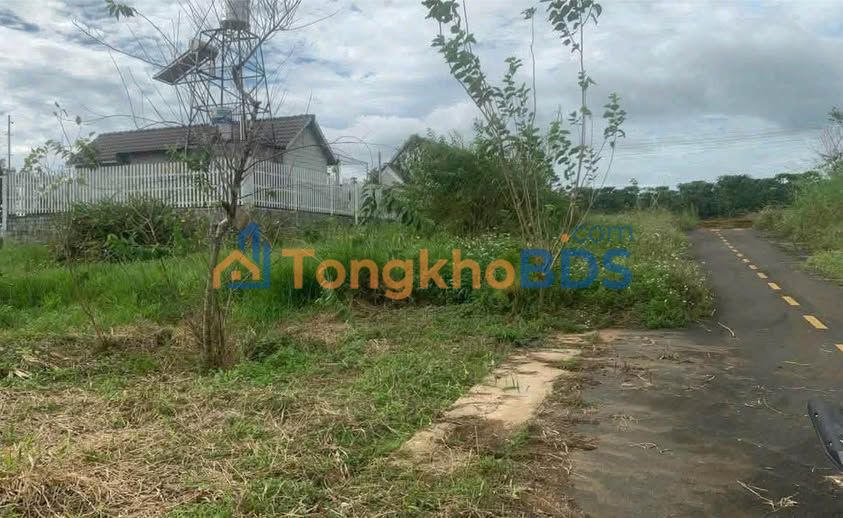 Đất Quận 3 Hẻm Phùng Hưng 220m² 1.5 tỷ - Sổ đỏ