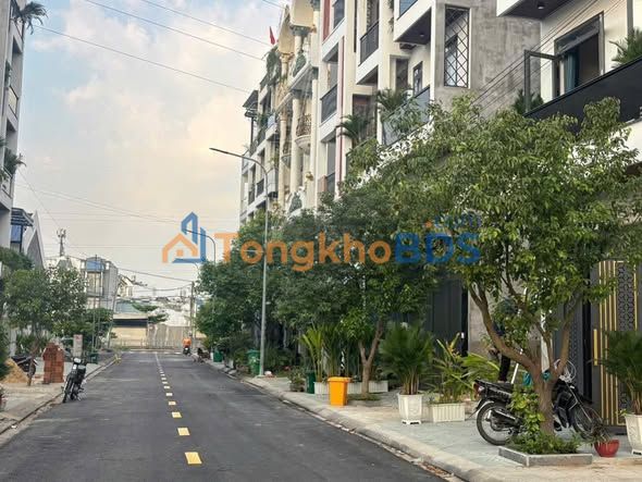 Đất Nền Quận 12 112m² - Giá 5.9 Tỷ, Thích Hợp Kinh Doanh, Ở Lâu Dài