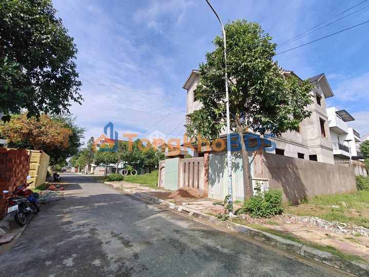 Townhouse Phước Sơn Vũng Tàu 180m² 14 tỷ - Sẵn sàng ở ngay