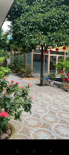 Nhà Sân Vườn Dĩ An 200m² - Thoáng Mát, Đẹp, Giá 10 Triệu/Tháng