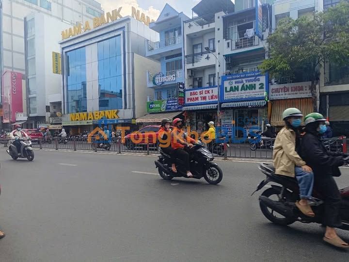 Nhà 3 Tầng Hẻm Xe Hơi Dương Bá Trạc, Q8 - 8 Tỷ